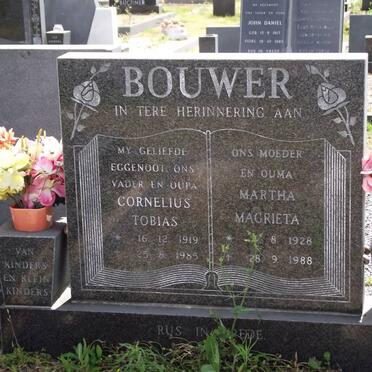 BOUWER Cornelius Tobias 1919-1985 &amp; Martha Magrieta 1928-1988
