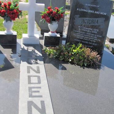 BLUNDEN Victoria 1979-2009