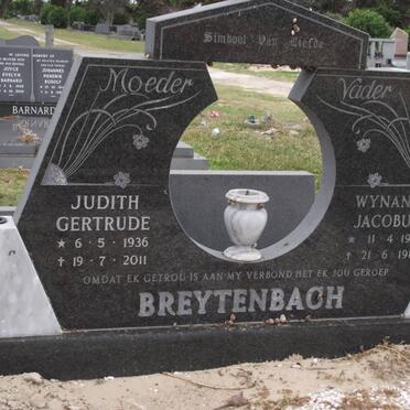 BREYTENBACH Wynand Jacobus 1933-1985 &amp; Judith Gertrude 1936-2011