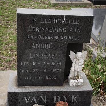 DYK André Lindsay, van 1974-1976