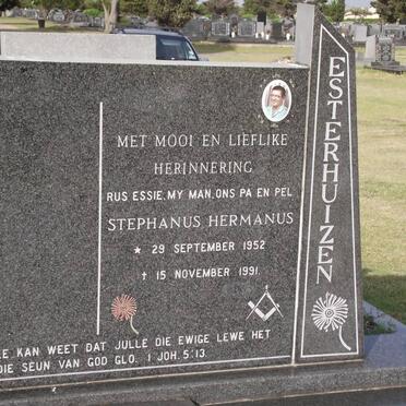 ESTERHUIZEN Stephanus Hermanus 1952-1991