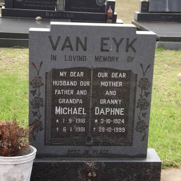 EYK Michael, van 1916-1981 &amp; Daphne Adelaide 1924-1999