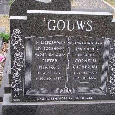 GOUWS Pieter Hertzog 1917-1986 &amp; Cornelia Catherina 1920-2006