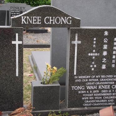 KNEE CHONG Tong Wah 1909-1997