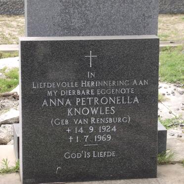 KNOWLES Anna Petronella nee VAN RENSBURG 1924-1969