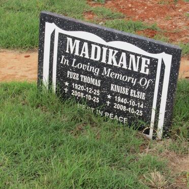 MADIKANE Fuze Thomas 1920-2008 :: MADIKANE Kinise Elsie 1940-2008
