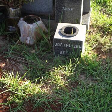 OOSTHUIZEN Bettie