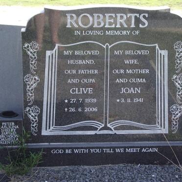 ROBERTS Clive 1939-2006 &amp; Joan 1941-