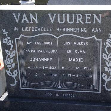 VUUREN Johannes, van 1932-1996 &amp; Maxie 1929-2008