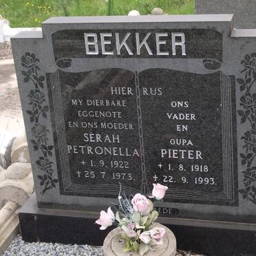 BEKKER Pieter 1918-1993 &amp; Serah Petronella 1922-1973