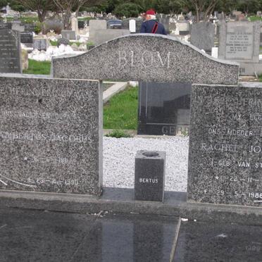 BLOM Lambertus Jacobus 1811-1990 &amp; Rachel Johanna VAN STADEN 1911-1988