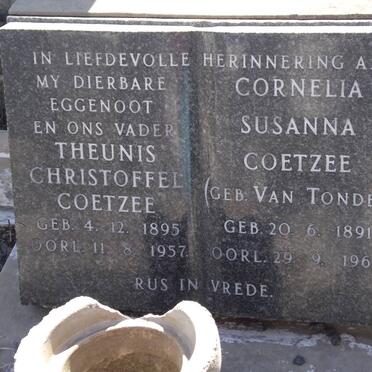 COETZEE Theunis Christoffel 1895-1957 &amp; Cornelia Susanna VAN TONDER 1891-1960