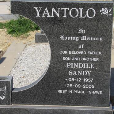 YANTOLO Pindile Sandy 1957-2005
