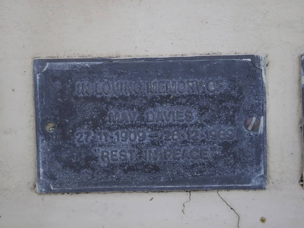 DAVIES May 1909-1989