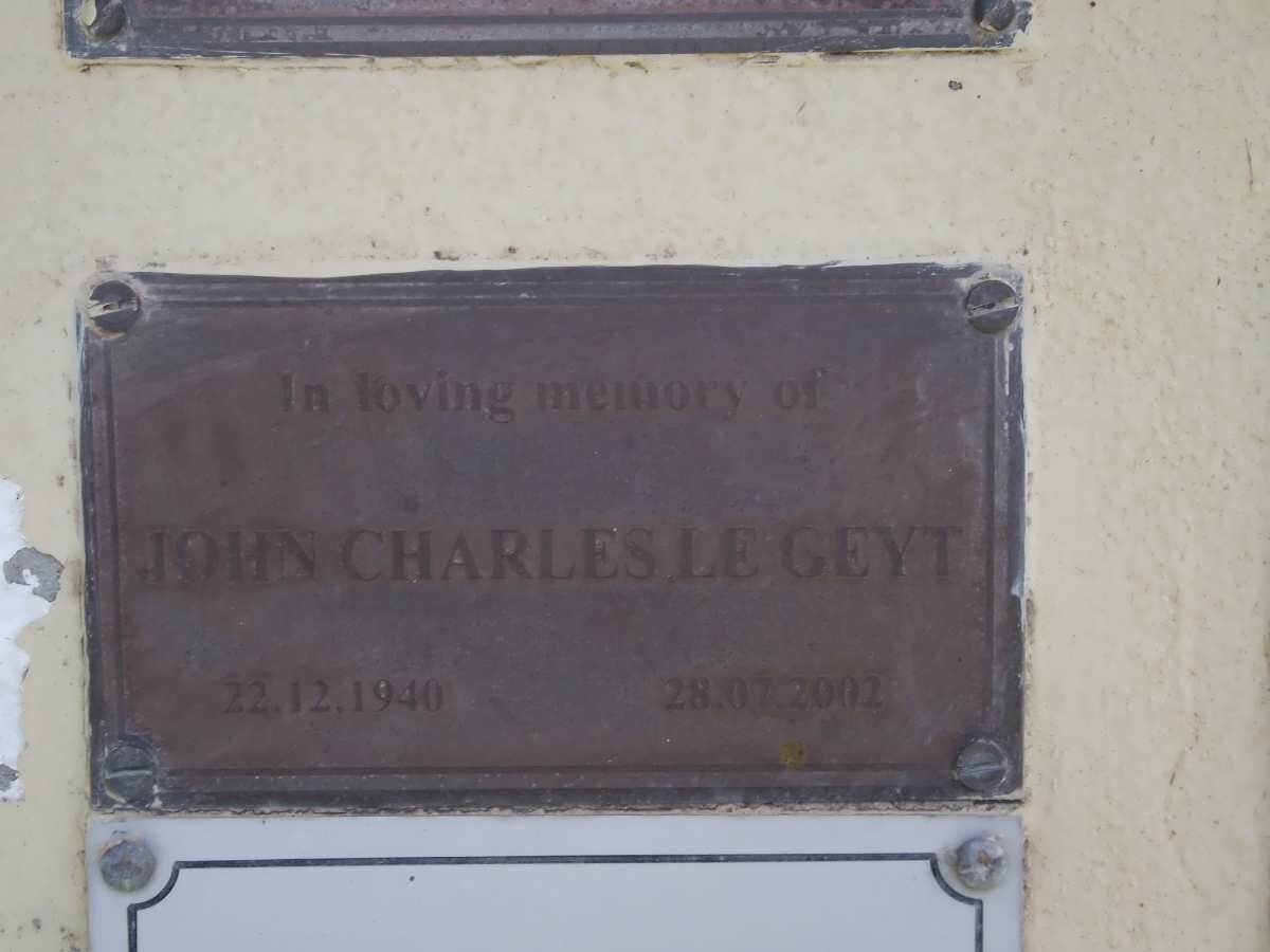 GEYT John Charles, le 1940-2002