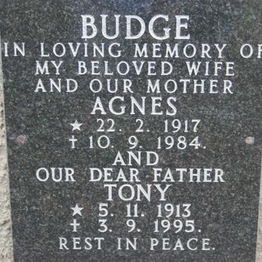 BUDGE Tony 1913-1995 &amp; Agnes 1917-1984