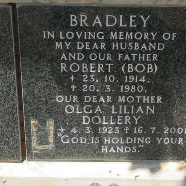 BRADLEY Robert 1914-1980 &amp; Olga Lilian Dollery 1923-2001