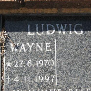 LUDWIG Wayne 1970-1997
