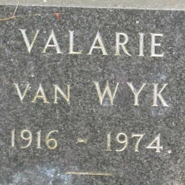 WYK Valarie, van 1916-1974