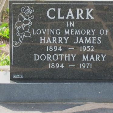 CLARK Harry James 1894-1952 &amp; Dorothy Mary 1894-1971