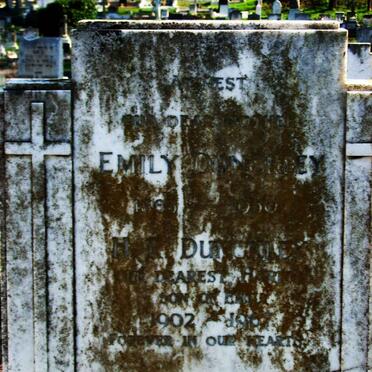 DUNCKLEY H.E. 1902-1967 &amp; Emily 1902-1967