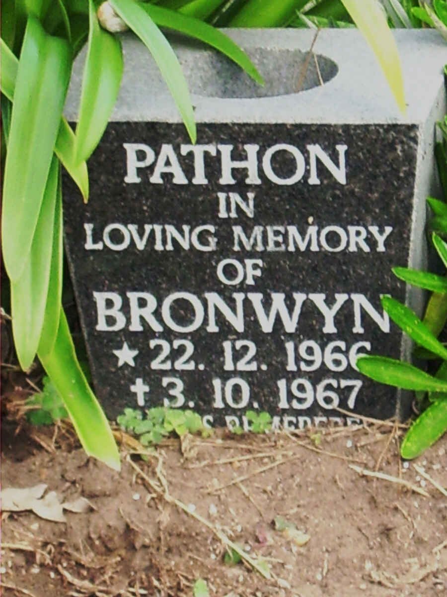 PATHON Bronwyn 1966-1967