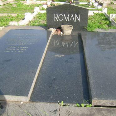 ROMAN Sarah 1908-1979 :: ROMAN Garth 1959-1959 :: KOERIES Thelma 1930-1982 