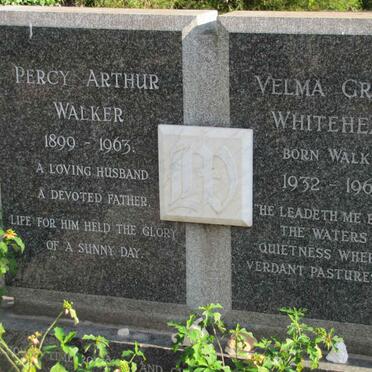 WALKER Percy Arthur 1899-1963 :: WHITEHEAD Velma Grace nee WALKER 1932-1968