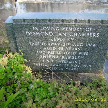 KEMSLEY Desmond Ian Chambers -1984 &amp; Sheena PATERSON -1995