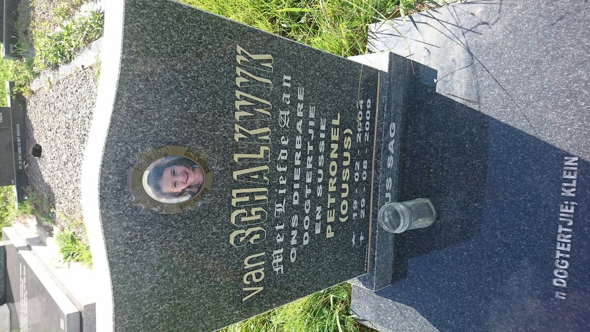 SCHALKWYK Petronel, van 2004-2009