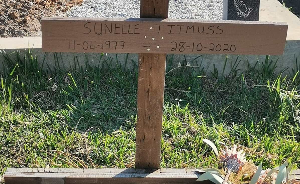 TITMUSS Sunelle 1977-2020