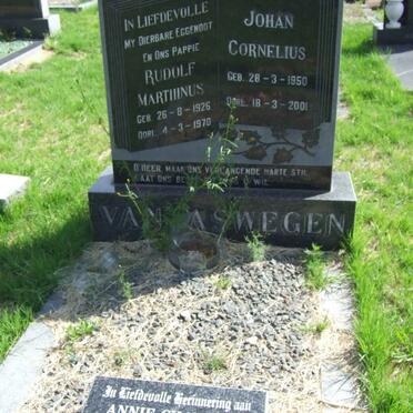 ASWEGEN van :: HENNING :: MULLER