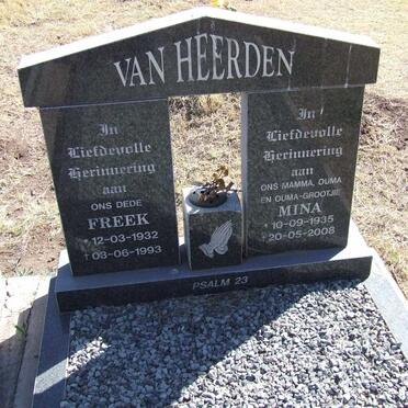 HEERDEN Freek , van 1932-1993 &amp; Mina 1935-2008