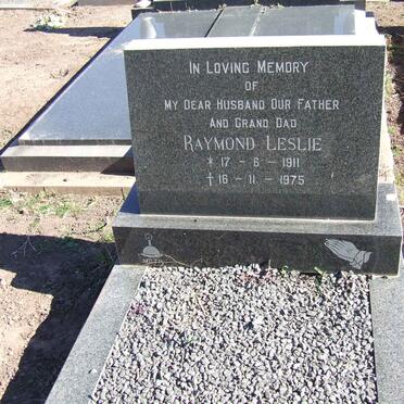 LESLIE Raymond 1911-1975