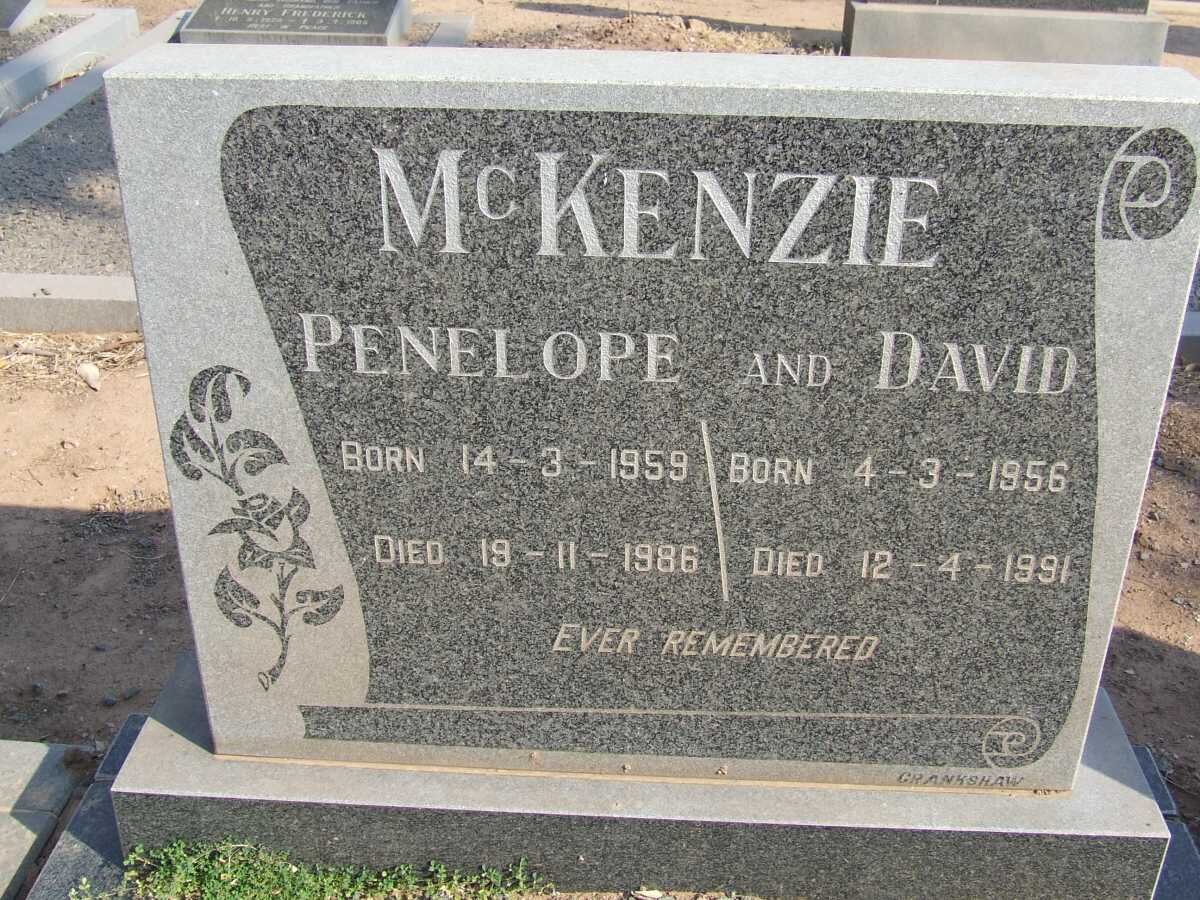 McKENZIE David 1956-1991 &amp; Penelope 1959-1986
