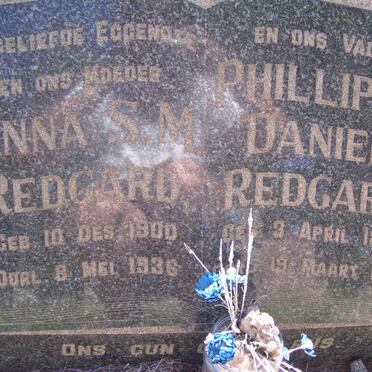 REDGARD Phillipus Daniel 1894-1962 &amp; Anna S.M. 1900-1936