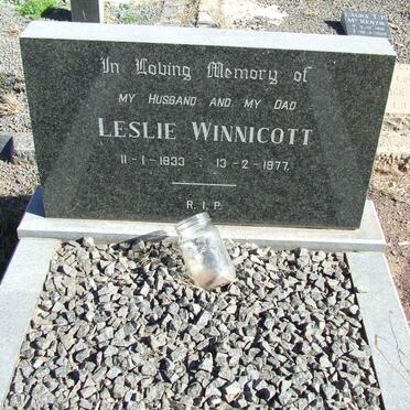 WINNICOTT Leslie 1933-1977