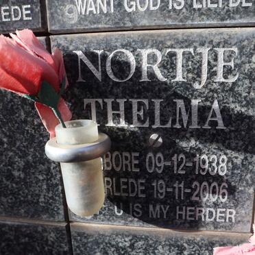 NORTJE Thelma 1938-2006