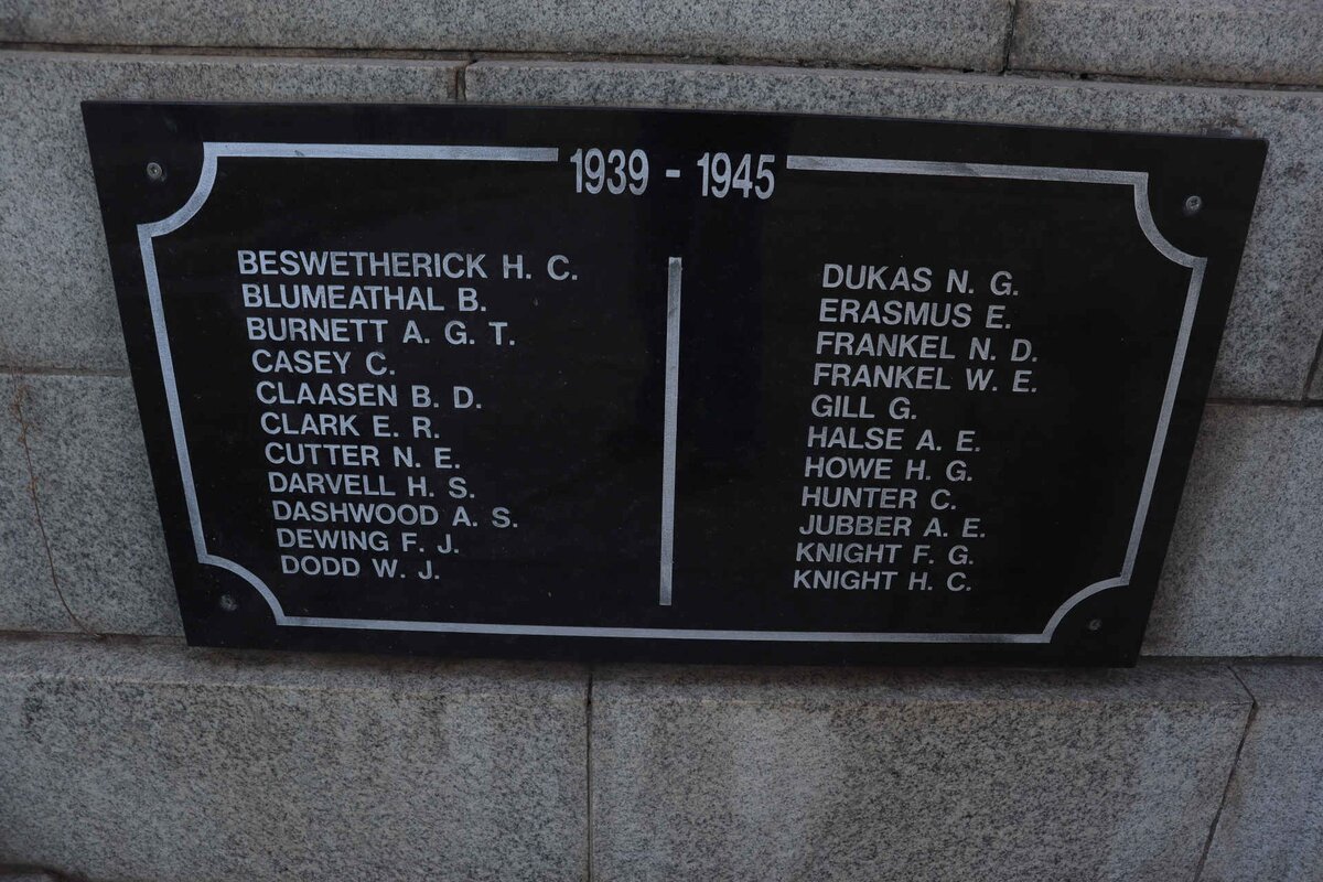 12. New plaques - WWII 