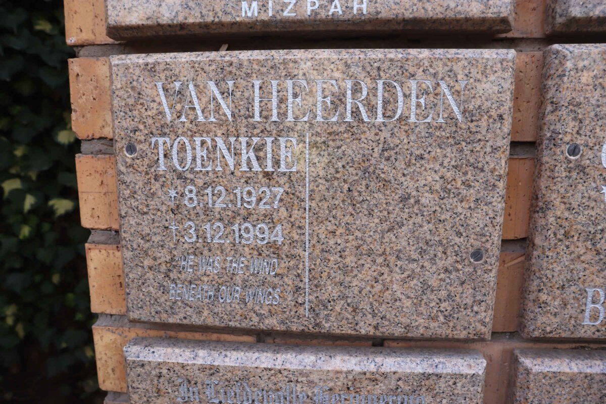 HEERDEN Toenkie, van 1927-1994