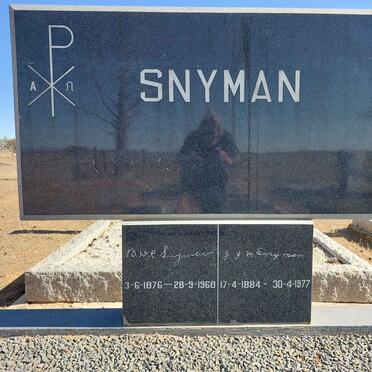 SNYMAN B.N.E. 1876-1968 &amp; J.J.M 1884-1977