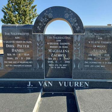VUUREN Dirk Pieter Daniel, J. van 1934-2011 &amp; Juliana 1938-1977 :: J. VAN VUUREN Magdalena Zachrya 1947-2006