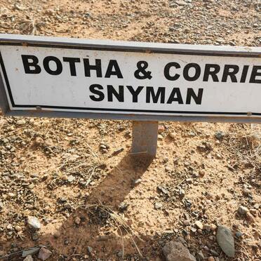 SNYMAN Botha & Corrie
