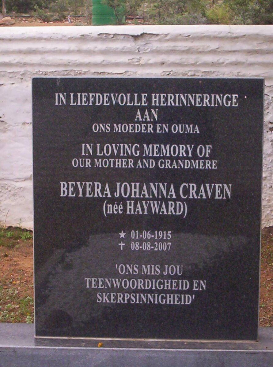 CRAVEN Beyera Johanna nee HAYWARD 1915-2007