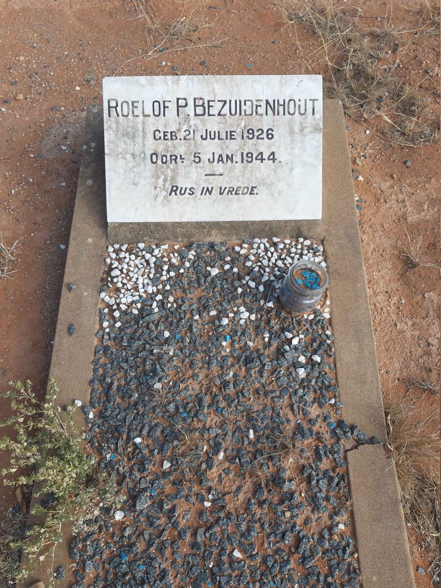 BEZUIDENHOUT Roelof P. 1926-1944