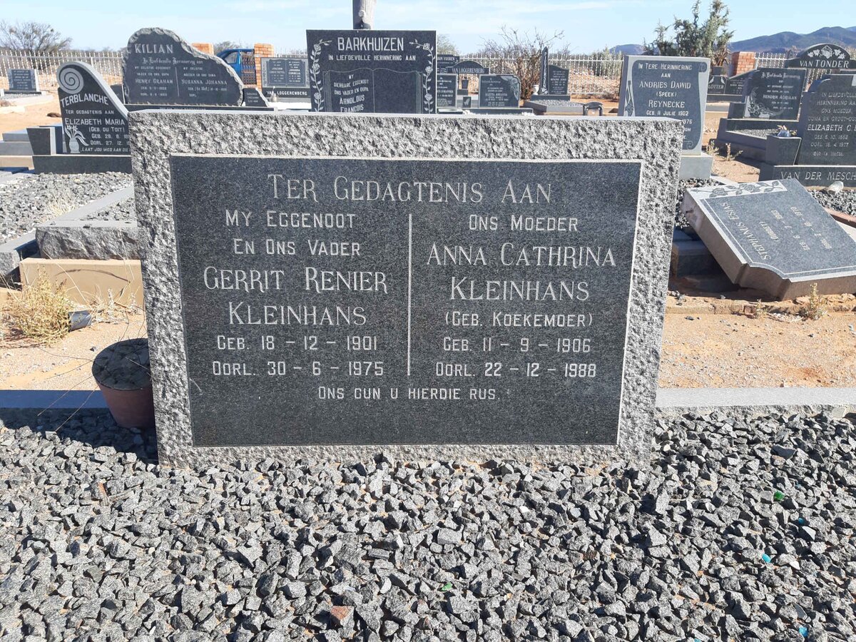 KLEINHANS Gerrit Renier 1901-1975 &amp; Anna Cathrina KOEKEMOER 1906-1988