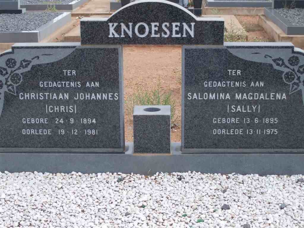 KNOESEN Christiaan Johannes 1894-1981 &amp; Salomina Magdalena 1895-1975