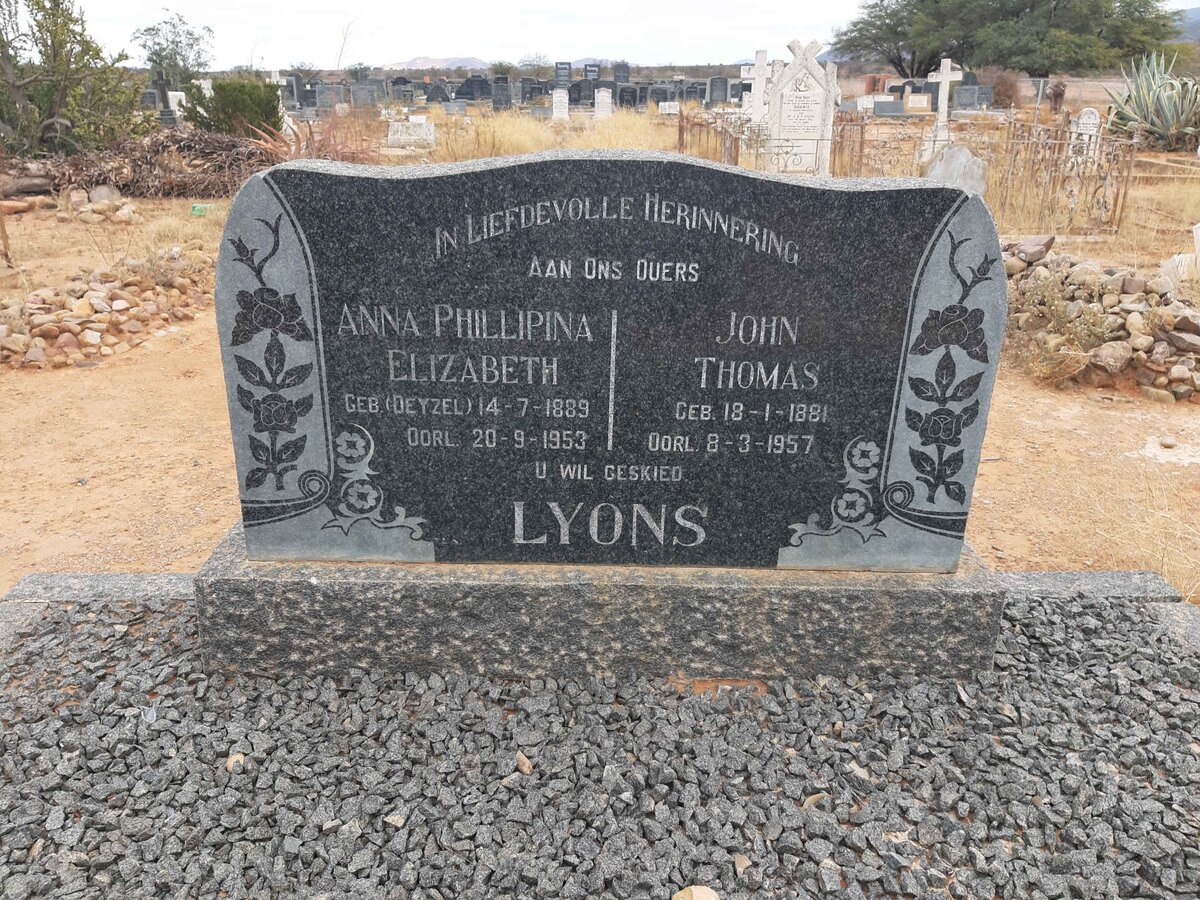 LYONS John Thomas 1881-1957 &amp; Anna Phillipina Elizabeth DEYZEL 1889-1953