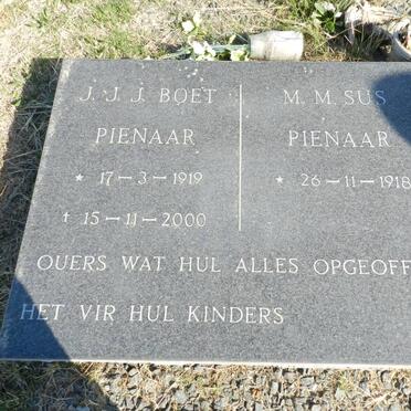 PIENAAR J.J.J. Boet 1919-2000 &amp; M.M. Sus 1918-