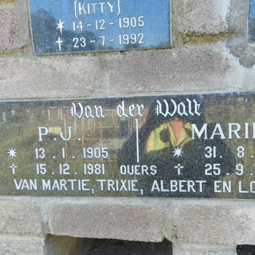 WALT P.J., van der 1905-1981 &amp; Marie 1912-1993